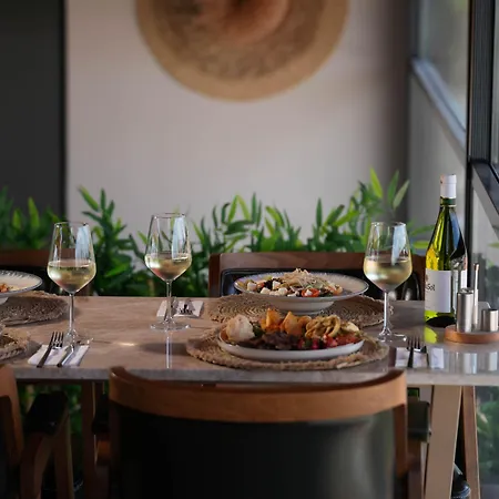 Lal Azure Отель *